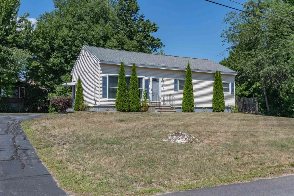 11 Echo Avenue Nashua NH 03062