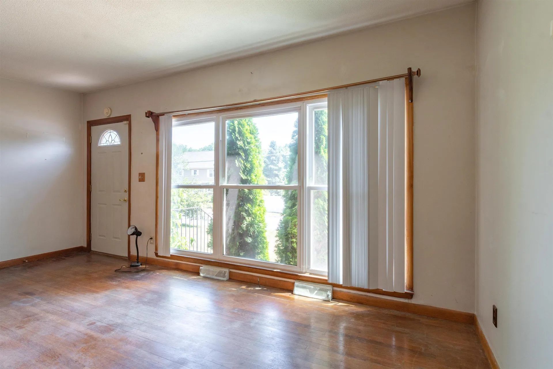 11 Echo Avenue Nashua NH 03062