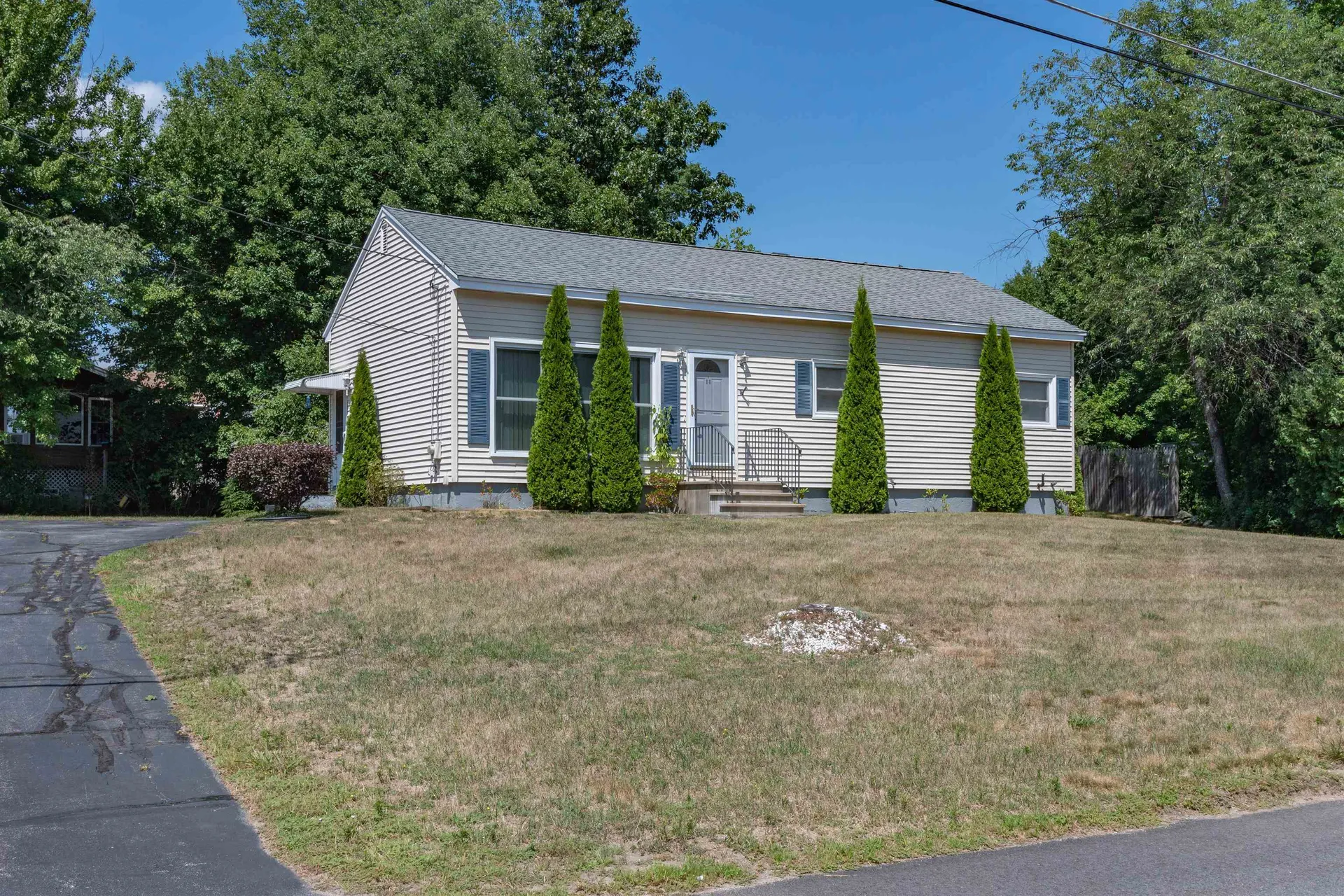 11 Echo Avenue Nashua NH 03062