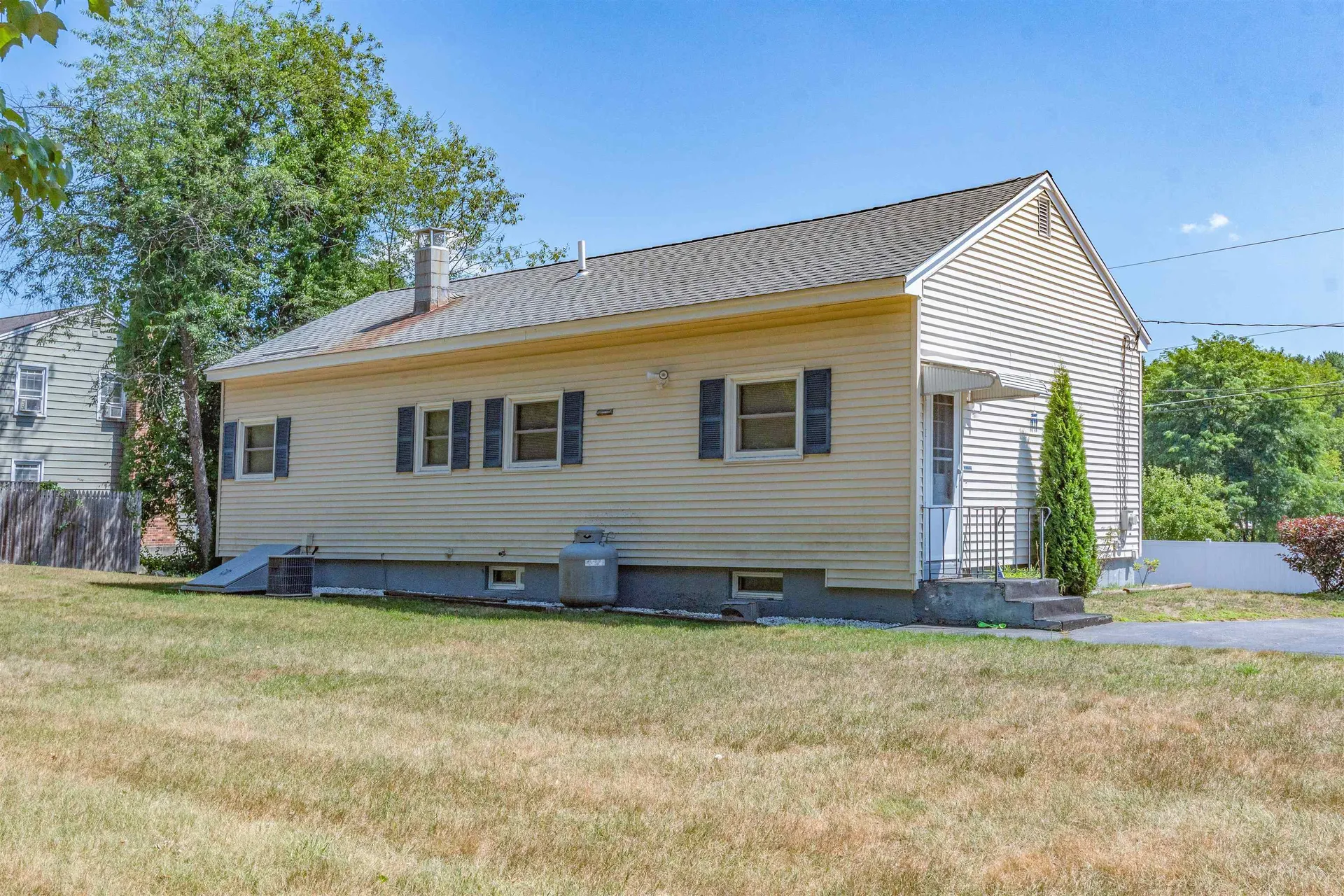11 Echo Avenue Nashua NH 03062