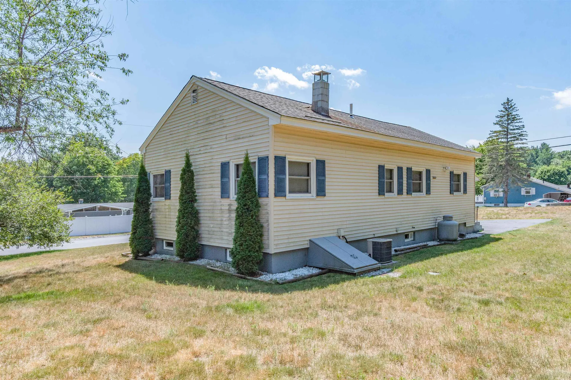 11 Echo Avenue Nashua NH 03062