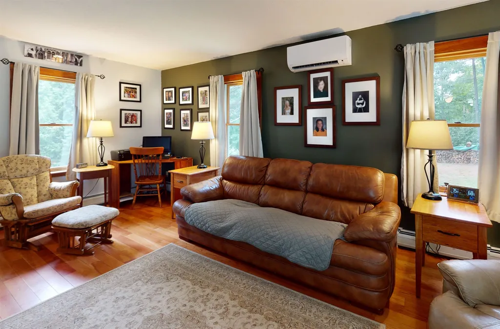 31 Foster Circle Middlebury VT 05753