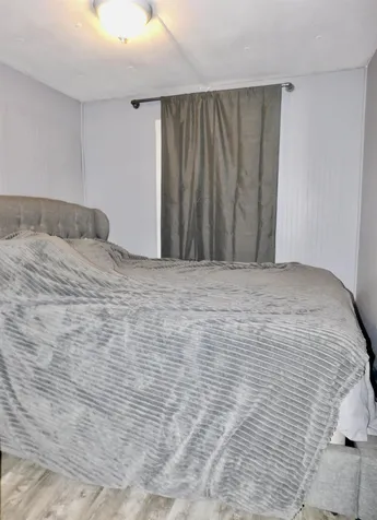 5 Chamberlain Court Deering NH 03244