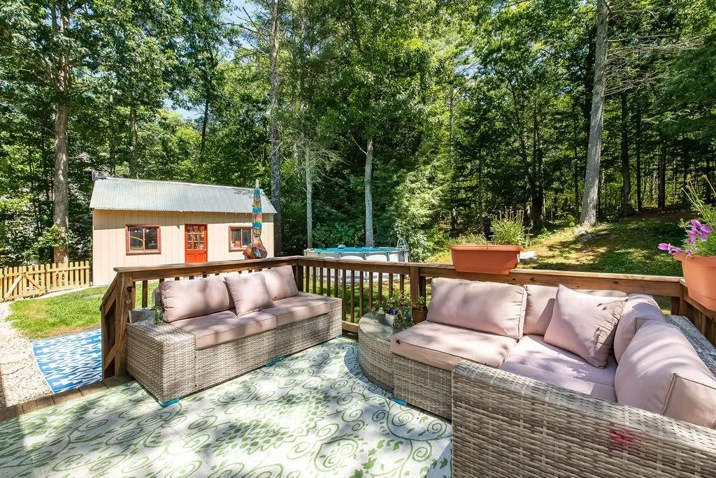 167 Berry River Road Barrington NH 03825