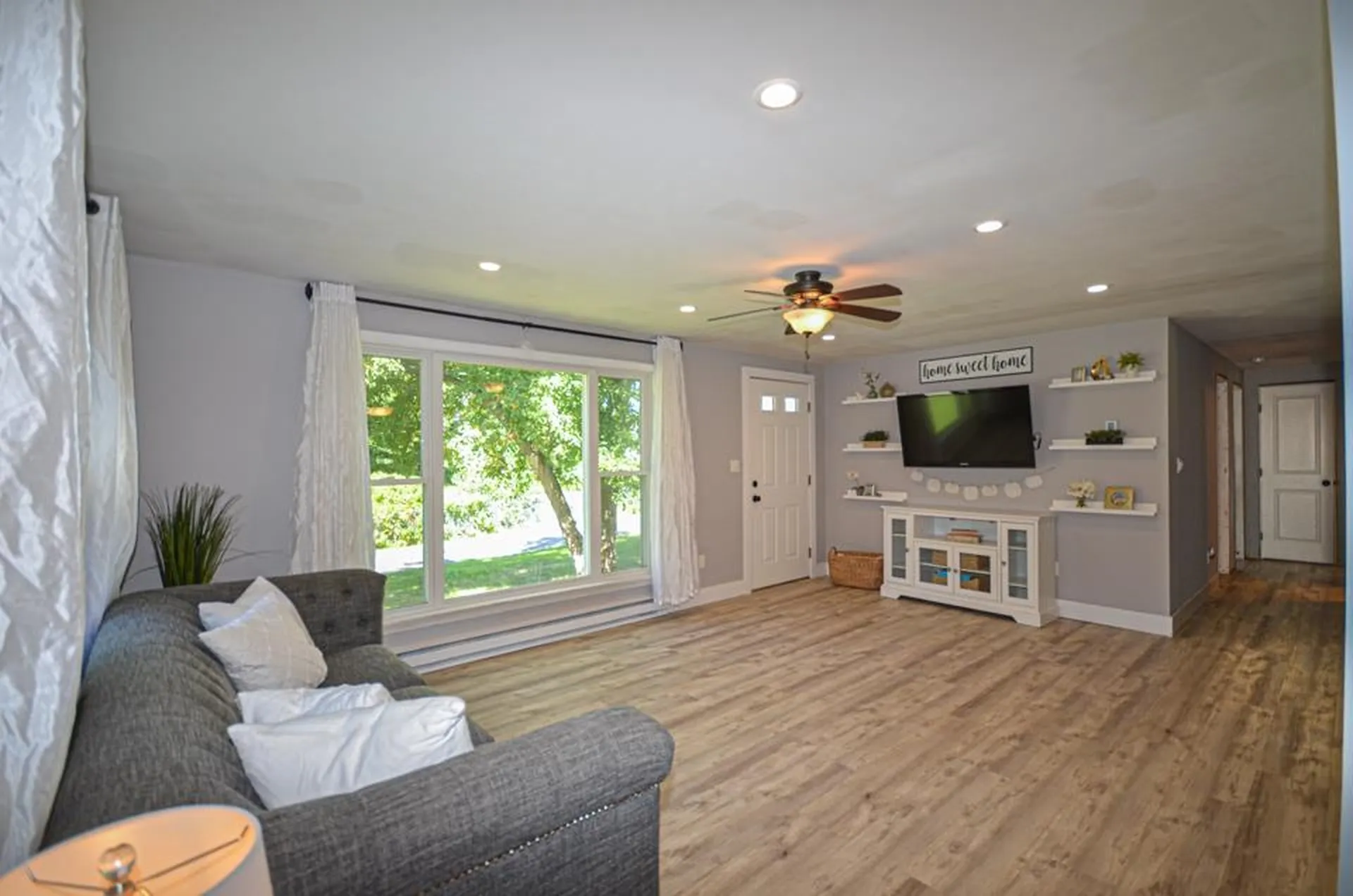 6 Emerson Street Hooksett NH 03106