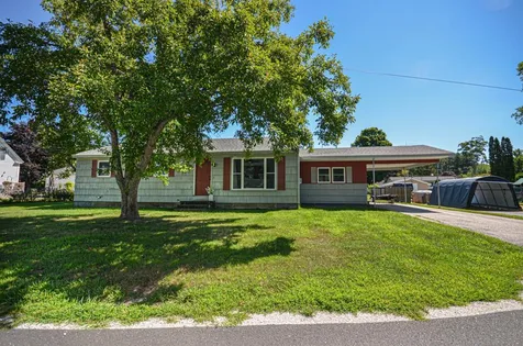 6 Emerson Street Hooksett NH 03106