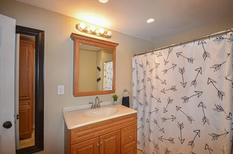 6 Emerson Street Hooksett NH 03106