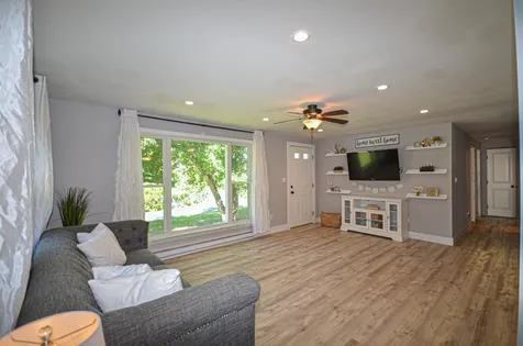 6 Emerson Street Hooksett NH 03106