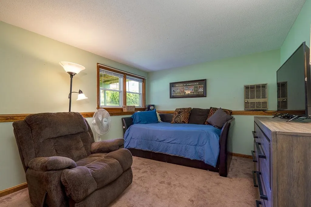 5 Lancelot Drive Derry NH 03038
