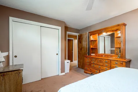 5 Lancelot Drive Derry NH 03038
