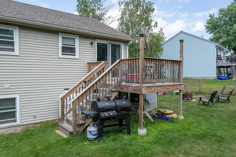 5 Lancelot Drive Derry NH 03038