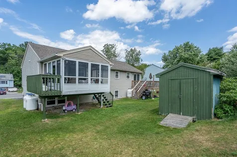 5 Lancelot Drive Derry NH 03038
