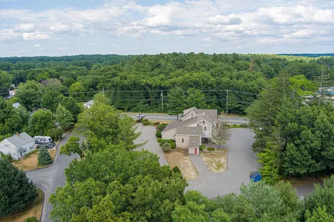 102 Derry Street Hudson NH 03051