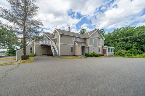 102 Derry Street Hudson NH 03051