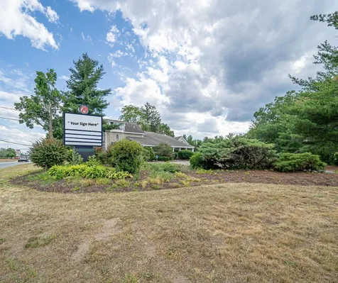 102 Derry Street Hudson NH 03051
