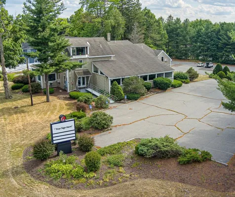 102 Derry Street Hudson NH 03051