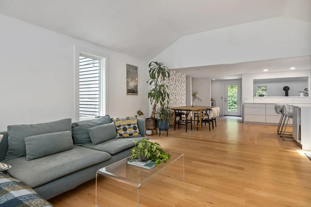 43 Littlebrook Lane Eliot ME 03903