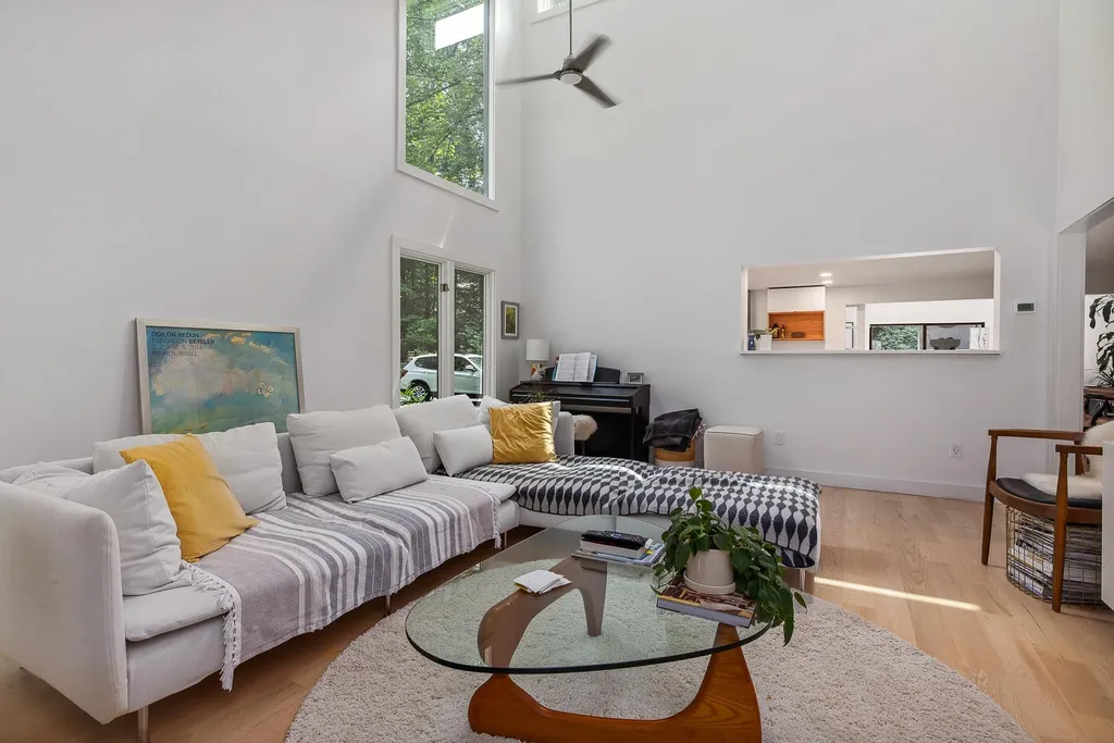 43 Littlebrook Lane Eliot ME 03903