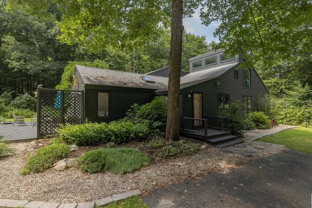 43 Littlebrook Lane Eliot ME 03903