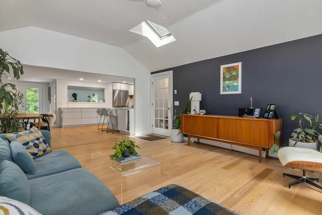 43 Littlebrook Lane Eliot ME 03903