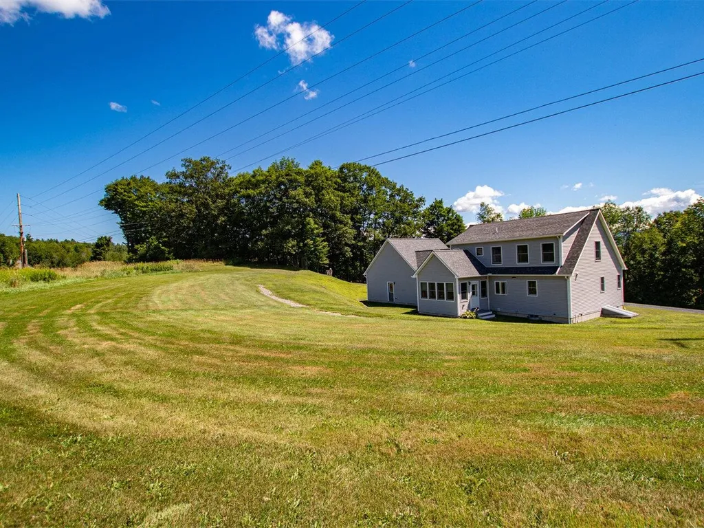 1566 Hinesburg Road Richmond VT 05477