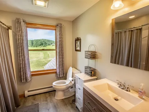 1566 Hinesburg Road Richmond VT 05477