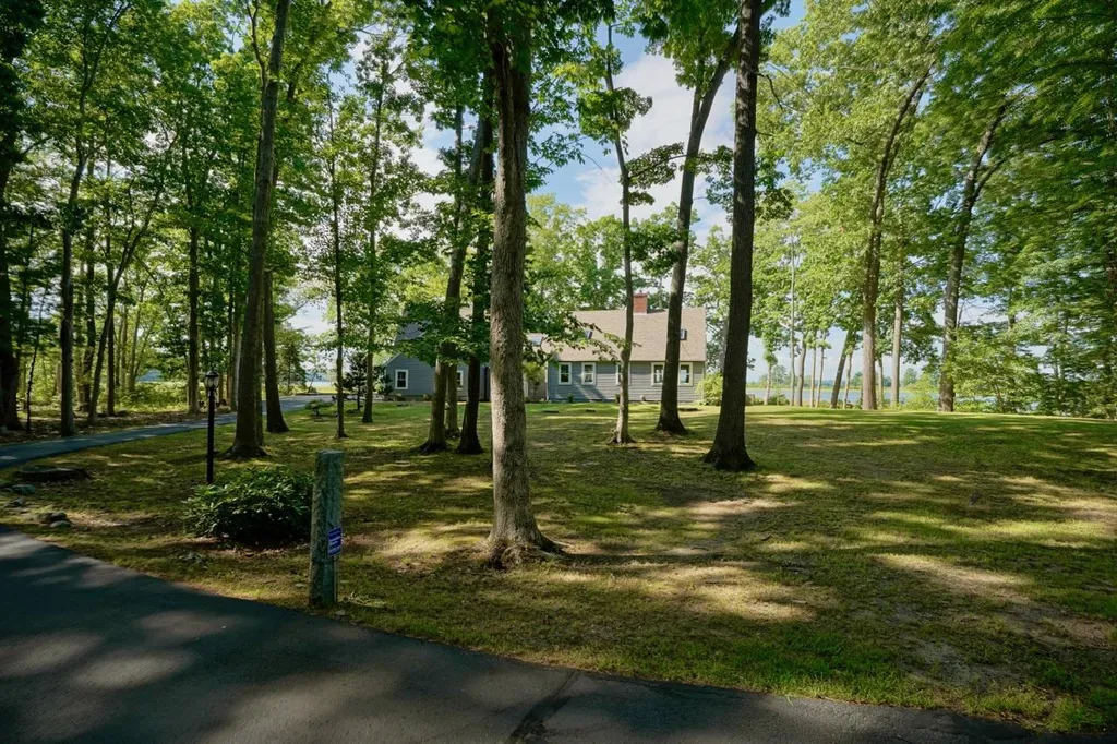 4 Serenity Cove Greenland NH 03840