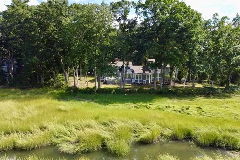 4 Serenity Cove Greenland NH 03840