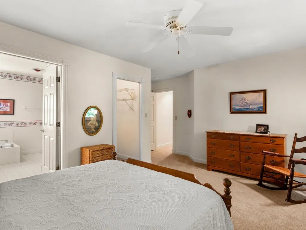 34 Partridge Way Shelburne VT 05482