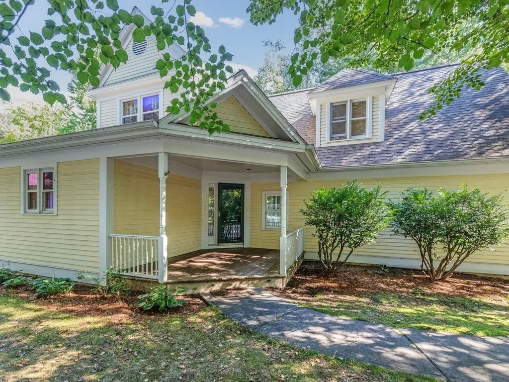 34 Partridge Way Shelburne VT 05482