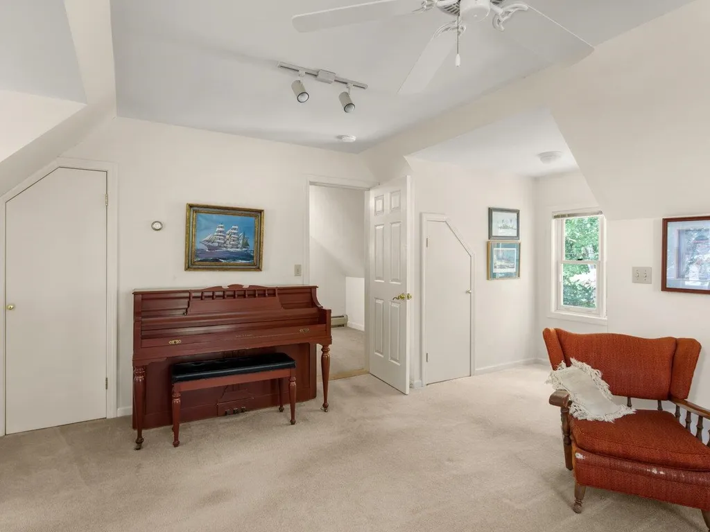 34 Partridge Way Shelburne VT 05482