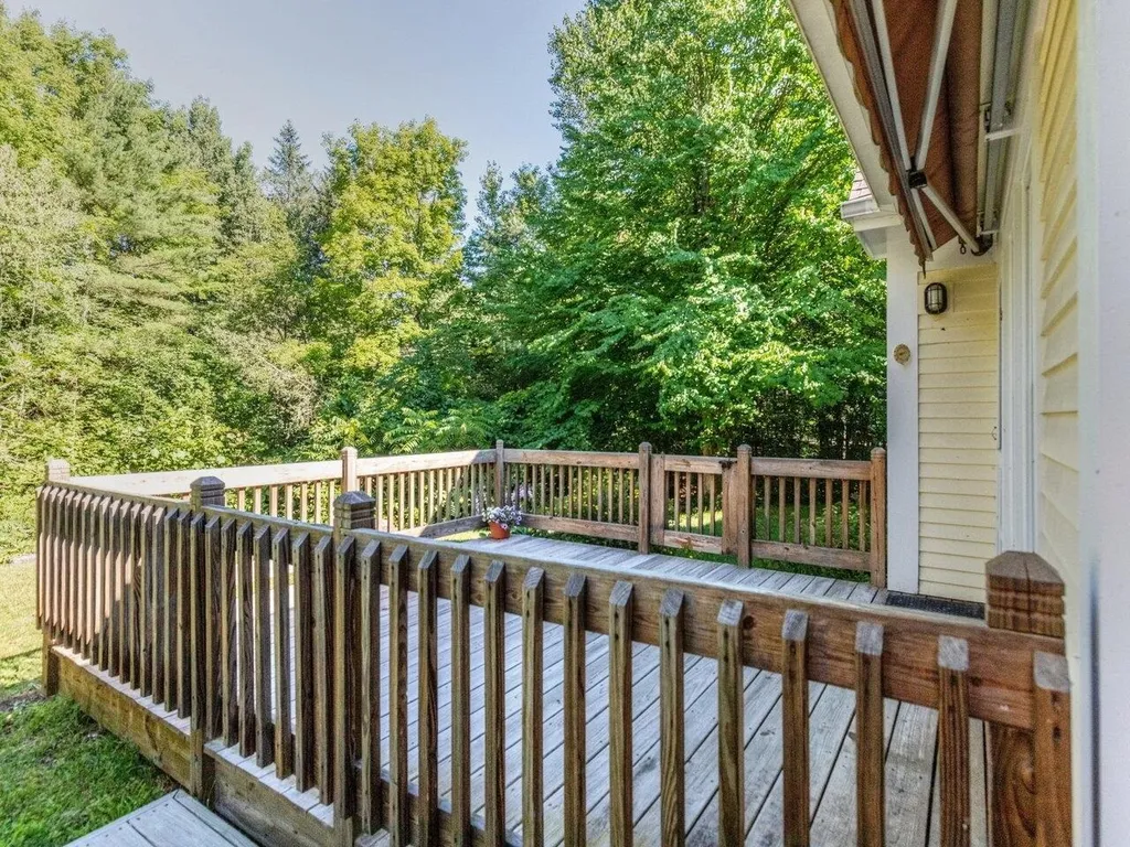 34 Partridge Way Shelburne VT 05482