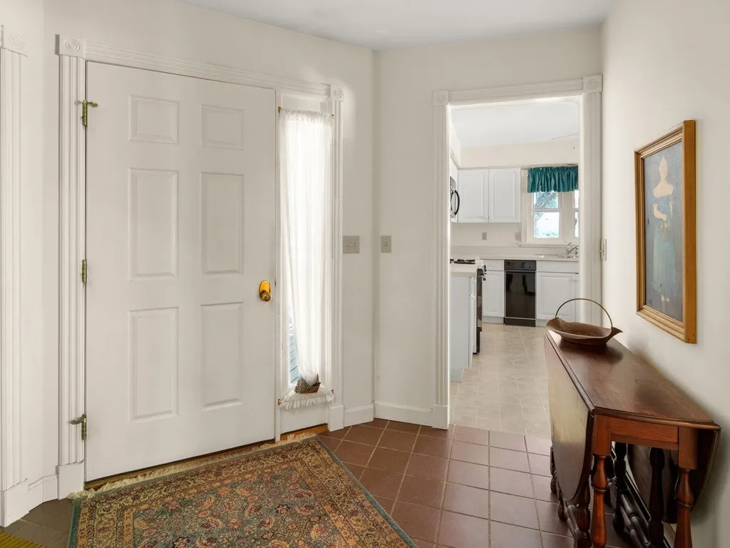 34 Partridge Way Shelburne VT 05482