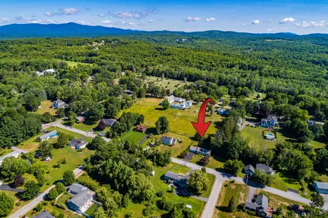 29 Old Lakeview Terrace Wolfeboro NH 03894