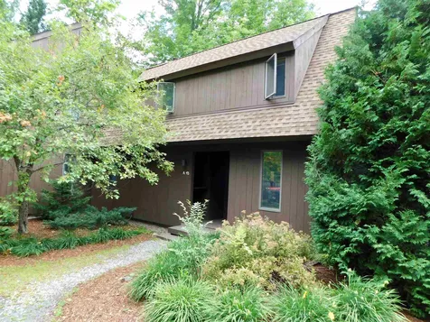 43 Old Beach Circle Grantham NH 03753