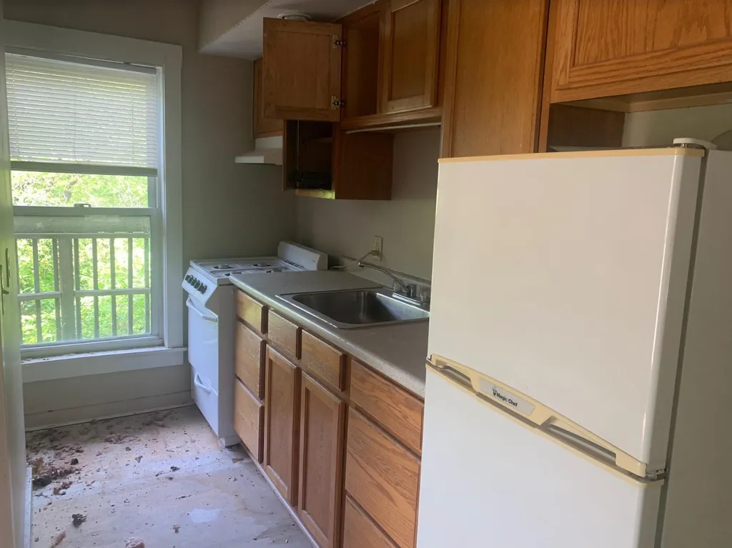 8 Union Street Claremont NH 03743