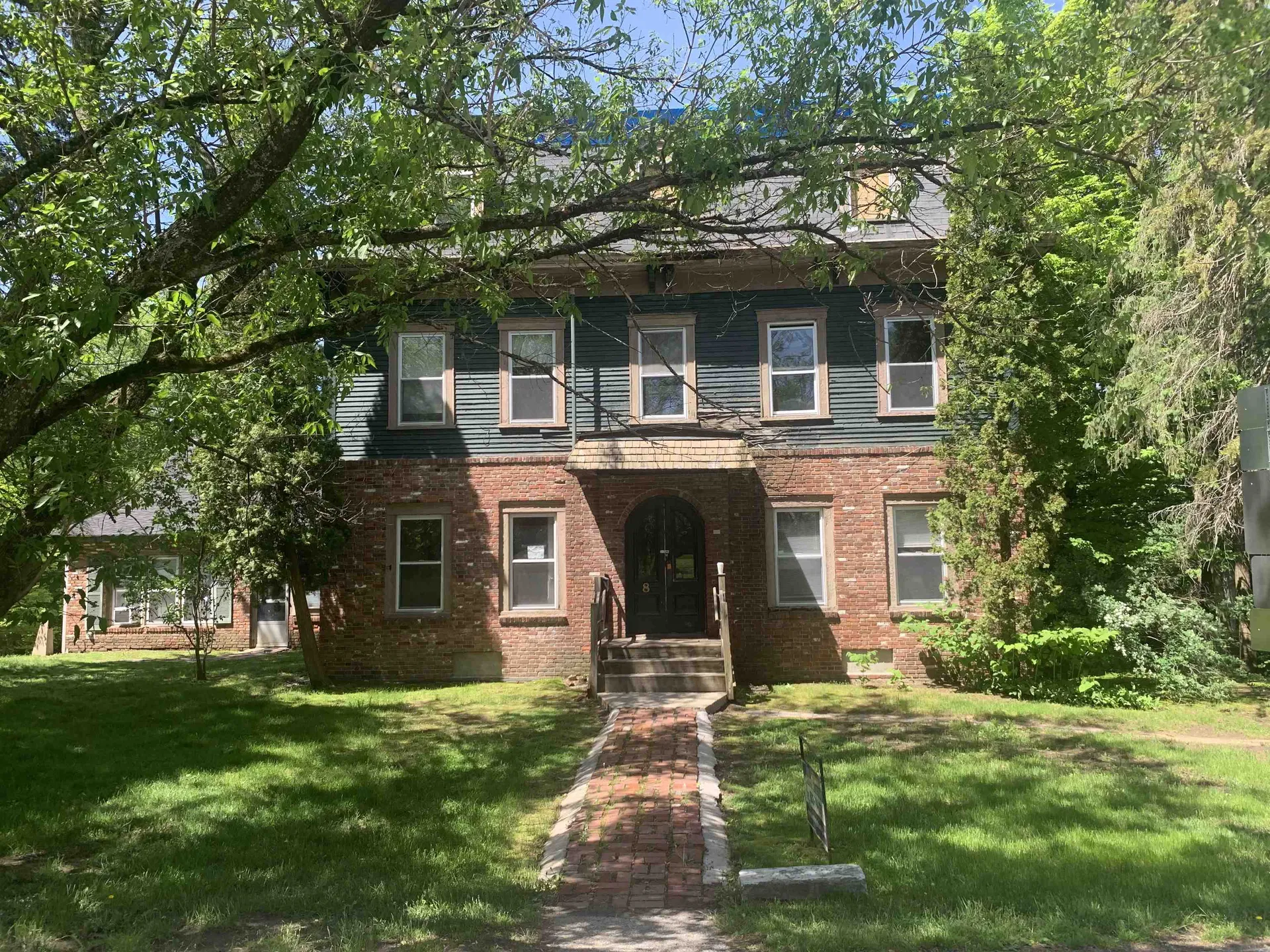 8 Union Street Claremont NH 03743