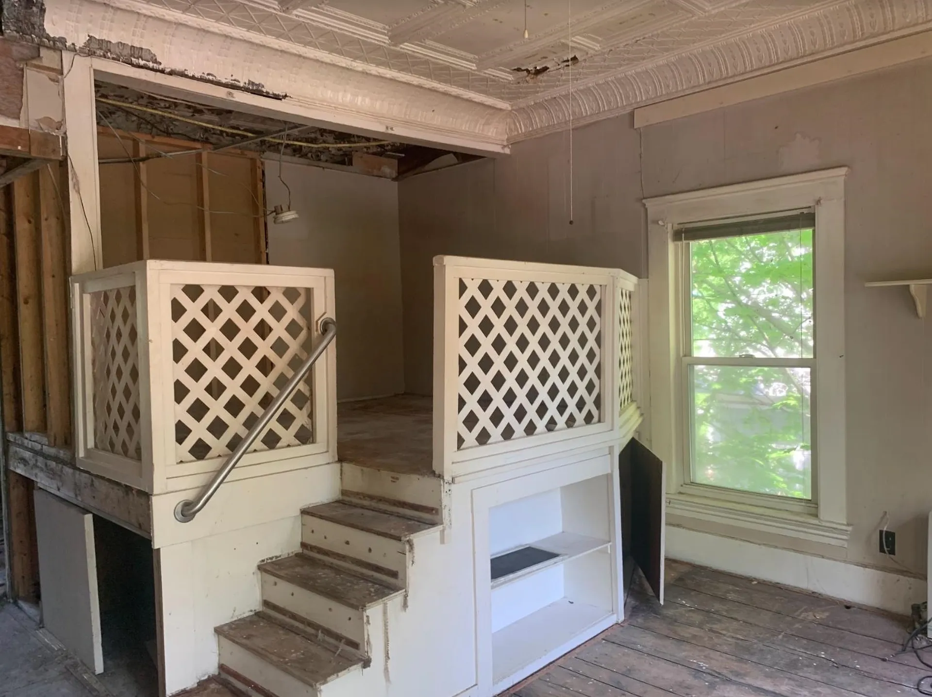 8 Union Street Claremont NH 03743