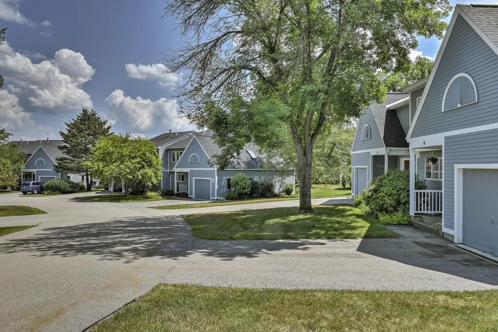 9 Skyview Circle Keene NH 03431