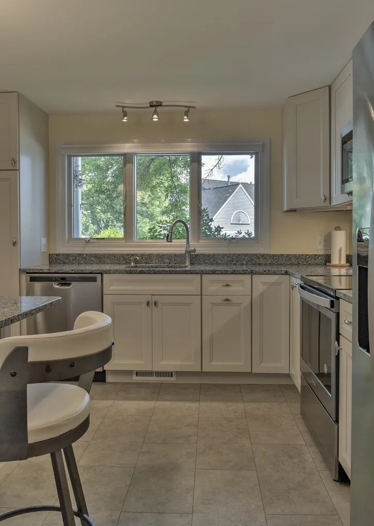 9 Skyview Circle Keene NH 03431