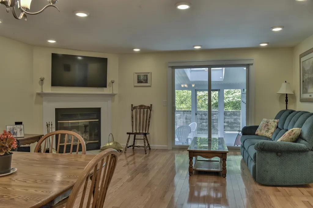 9 Skyview Circle Keene NH 03431