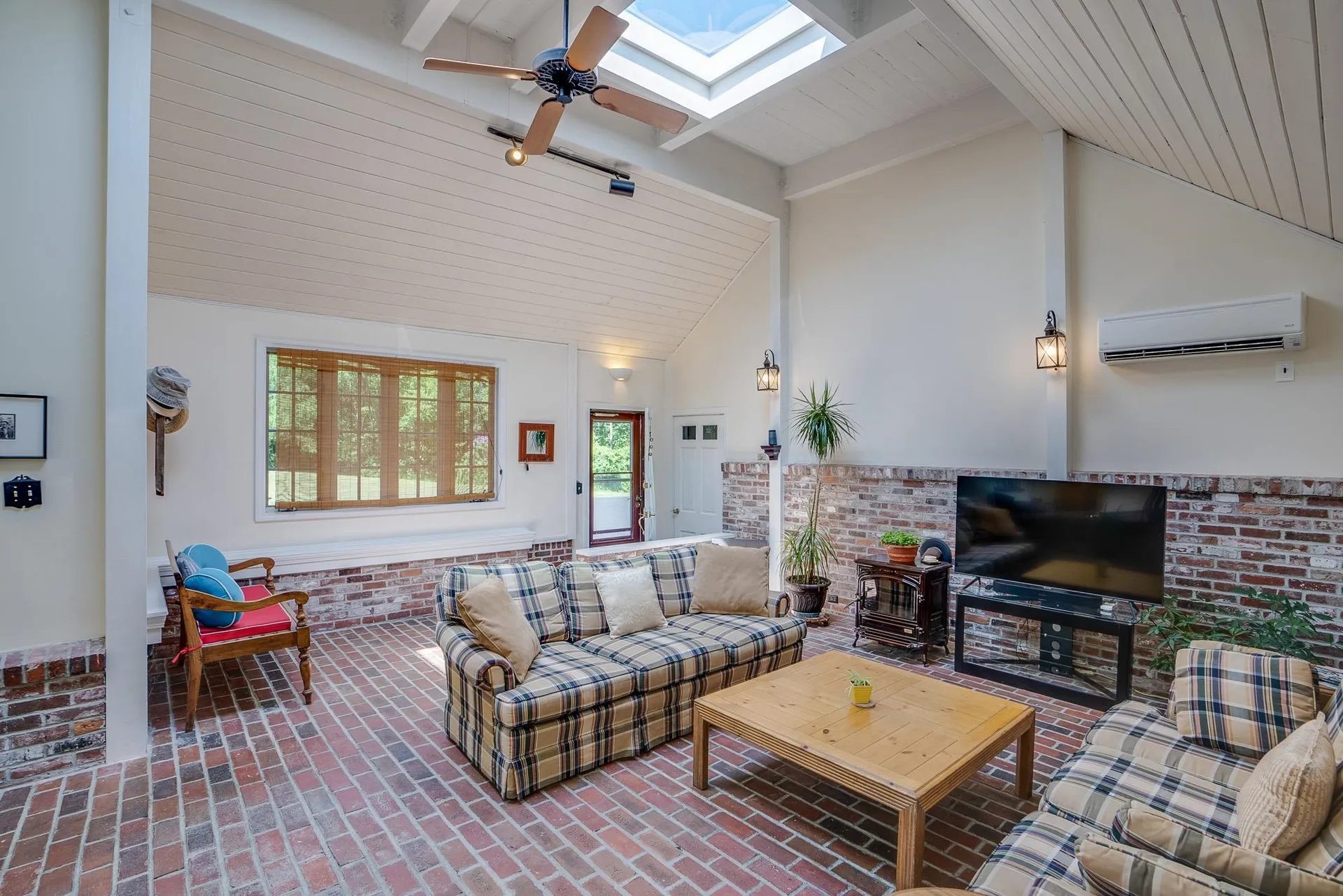 14 Chandler Road Bedford NH 03110
