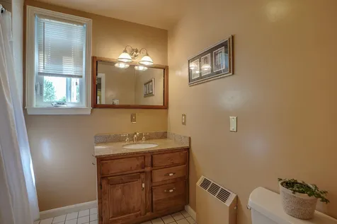14 Chandler Road Bedford NH 03110