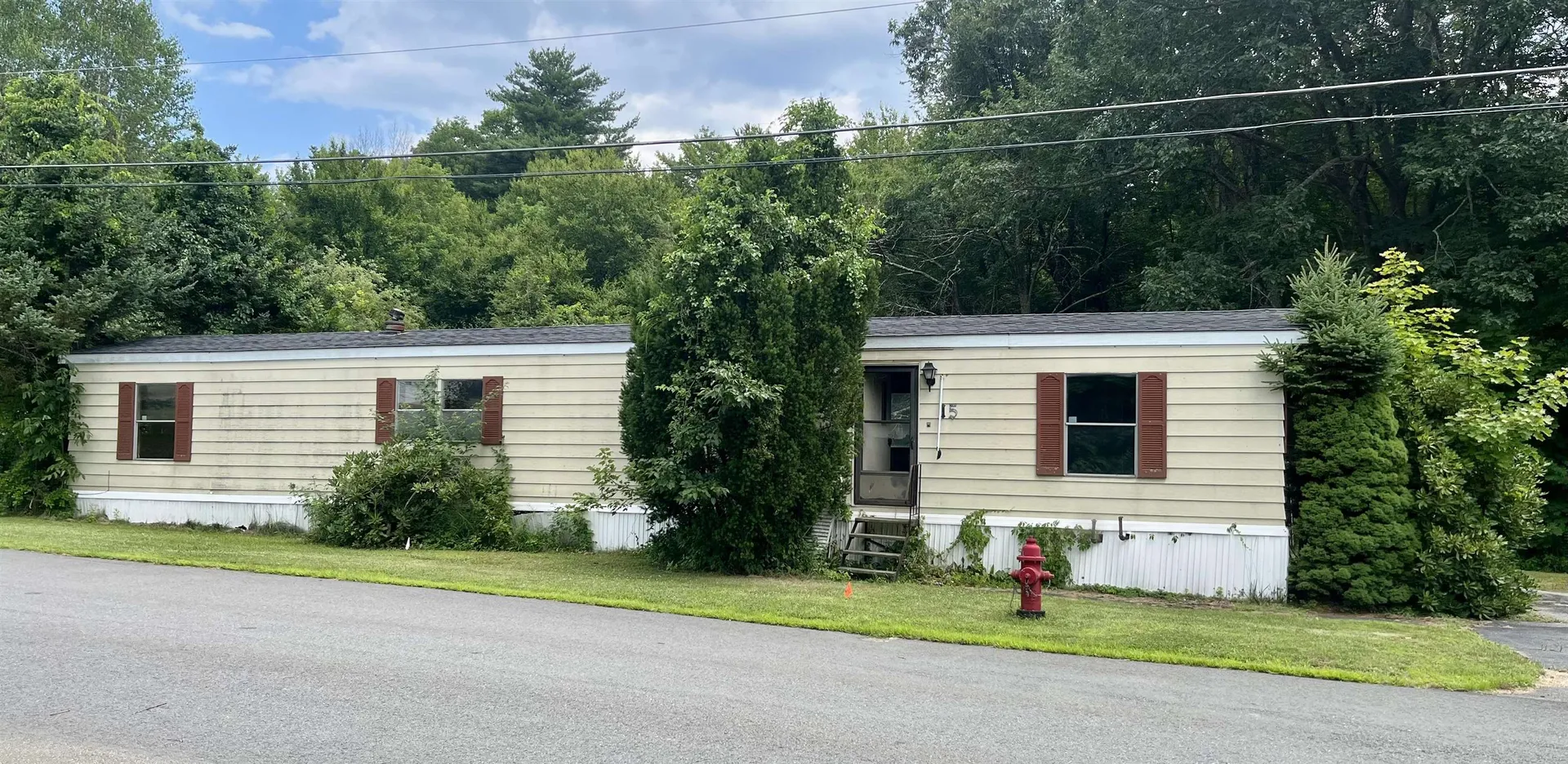 15 Titan Lane Greenville NH 03048