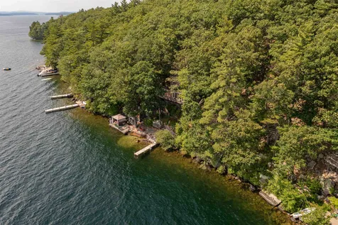 110 Rattlesnake Island Alton NH 03010