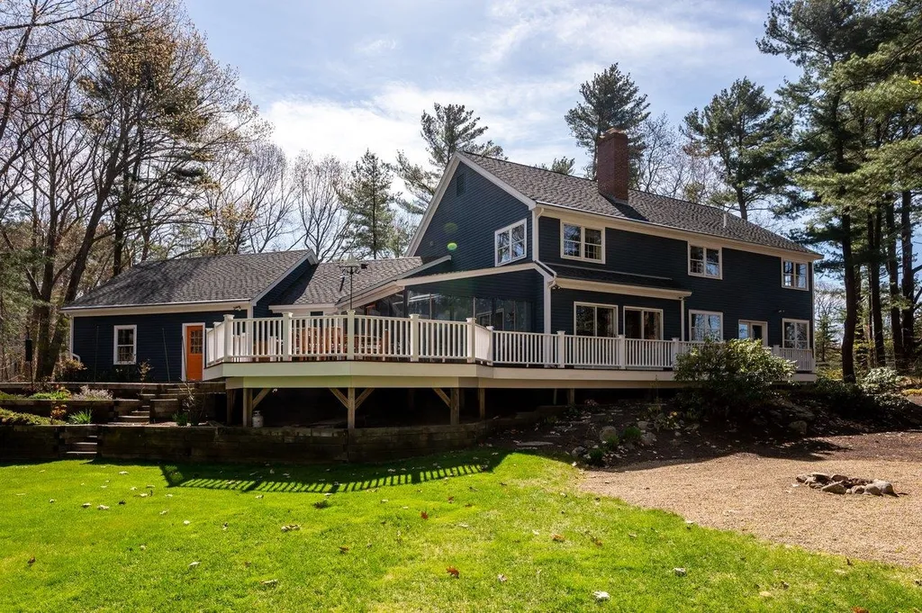 19 Garland Road Rye NH 03870