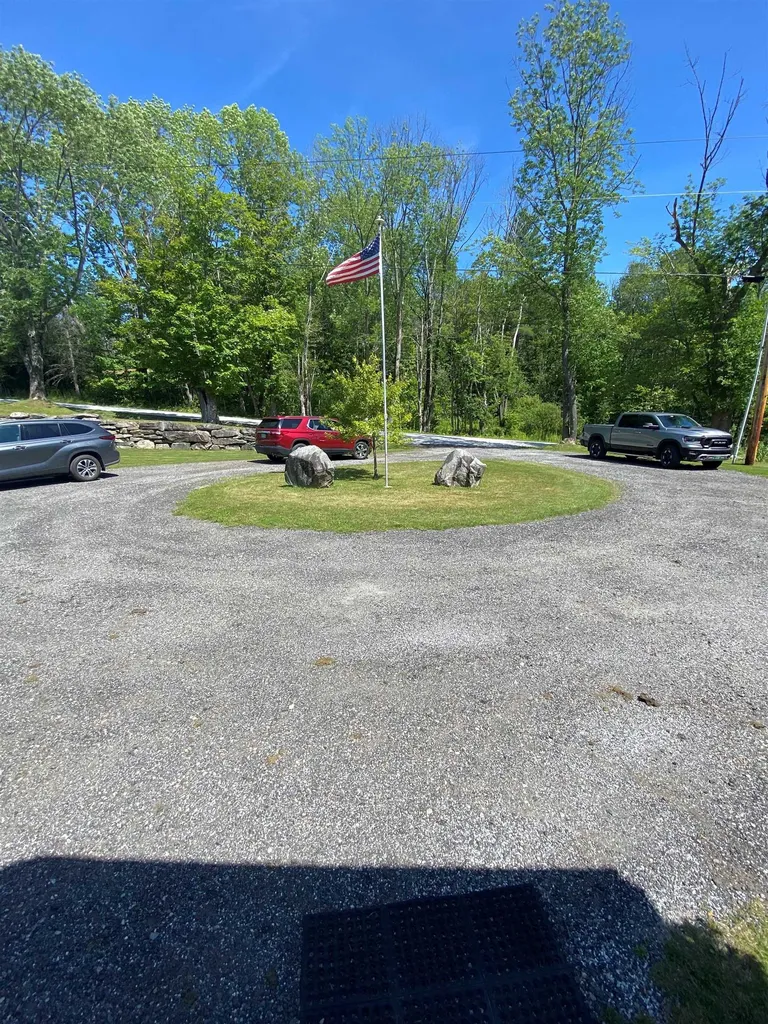788 South Road Peru VT 05152