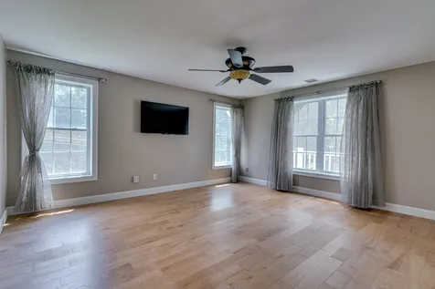 10 Blossom Lane Stratham NH 03885