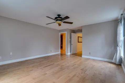 10 Blossom Lane Stratham NH 03885