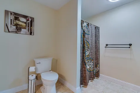 10 Blossom Lane Stratham NH 03885
